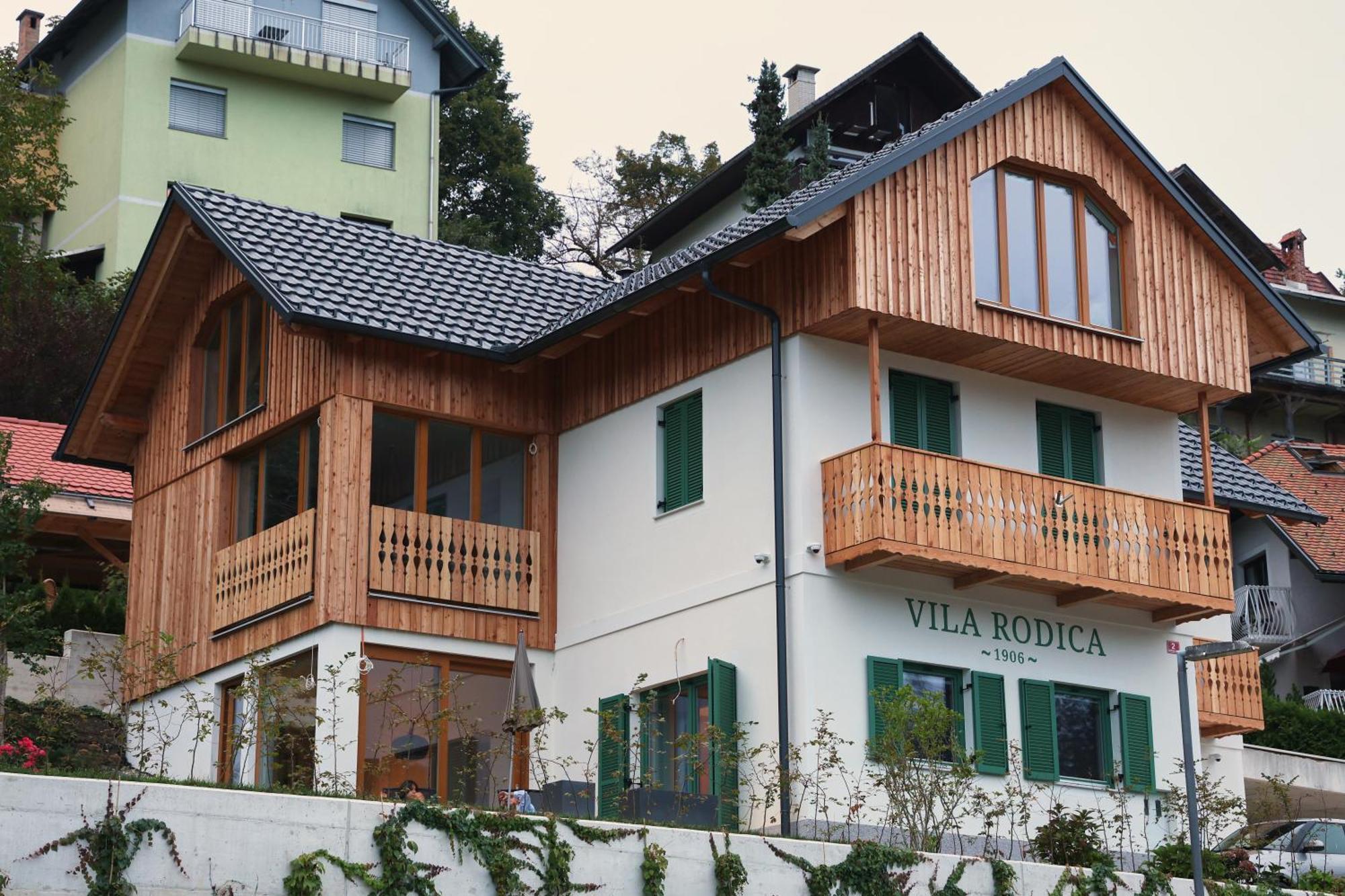 Rodica, * Bled