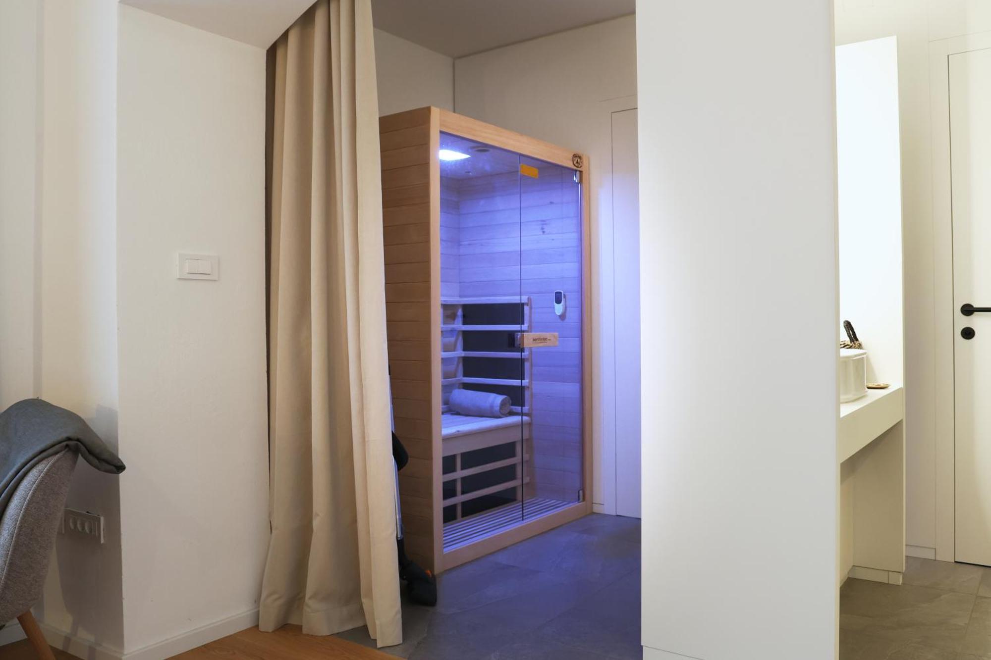 Rodica, Apartment *