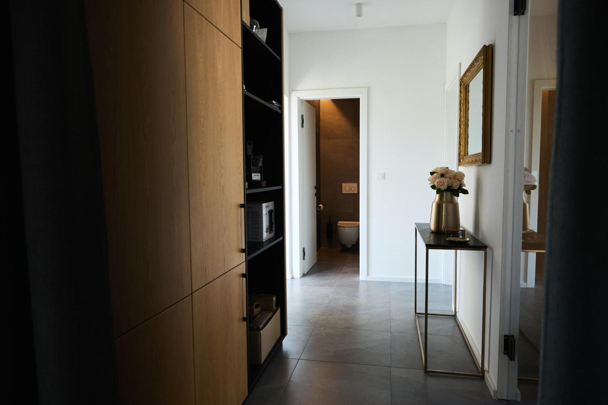Rodica, Apartment